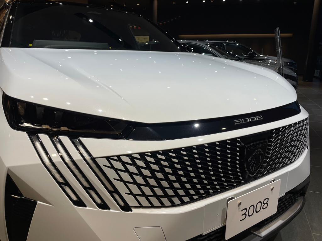 オケナイトホワイト