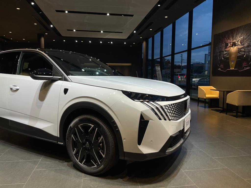 オケナイトホワイト